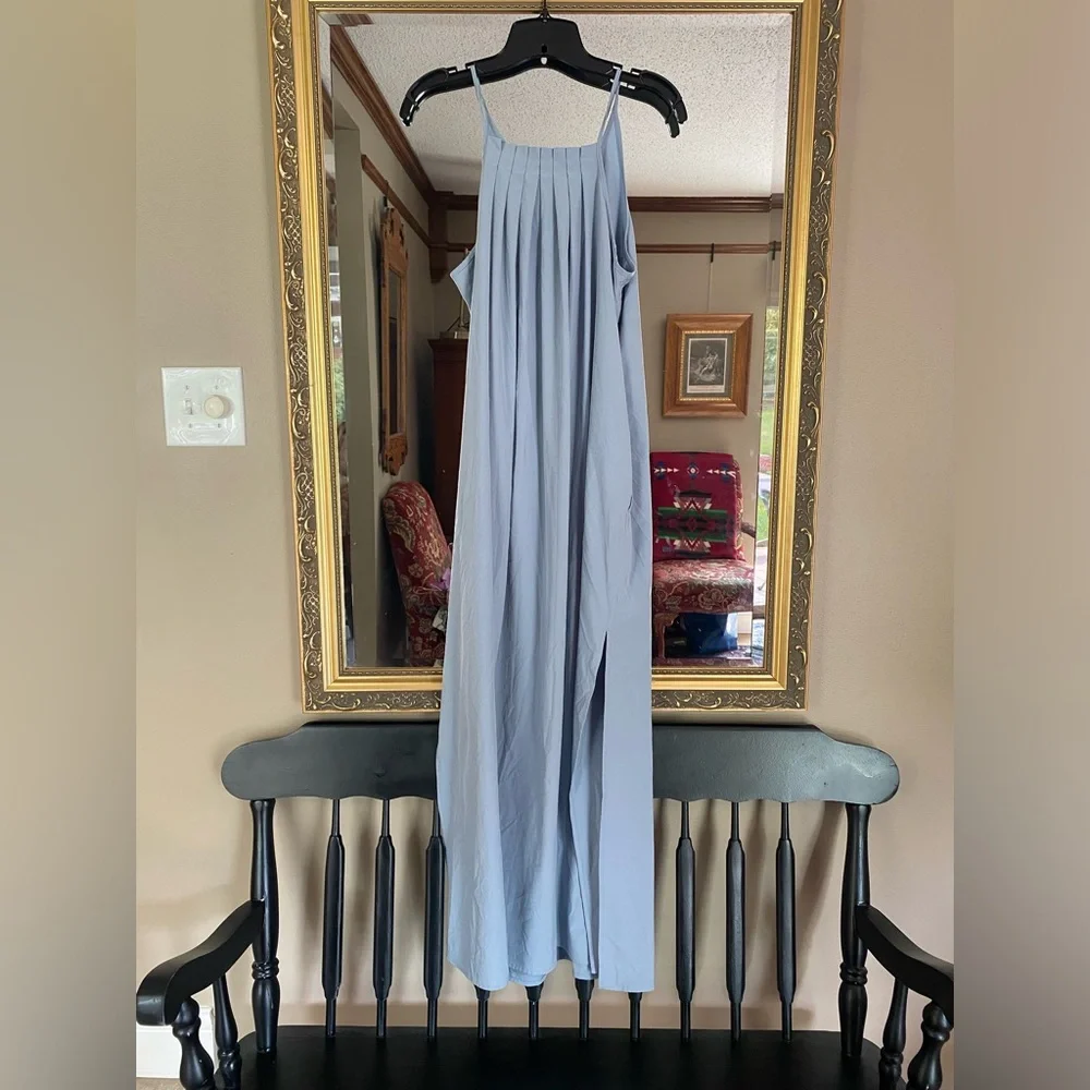 ATHLETA - HAYES Pleated Maxi Dress Light Blue Size S Athleisure Sporty - Picture 6 of 8